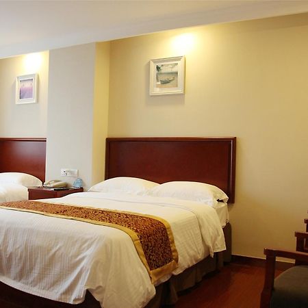 Greentree Inn Jiangsu Huaian West Huaihai Road Business Hotel Хуай'ань Екстер'єр фото